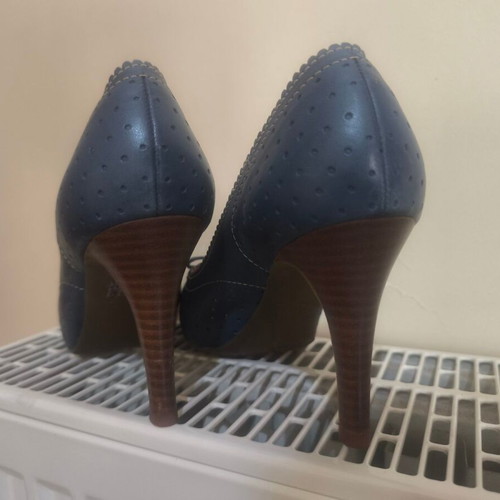Geox peep toe pumps blue used, size 38.5, brown heel