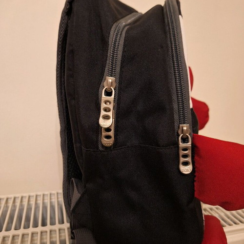 Polo toddler backpack like new, penguin design, 7L capacity