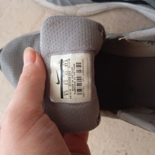 Nike men's athletic shoes, grey, size 43, missing laces