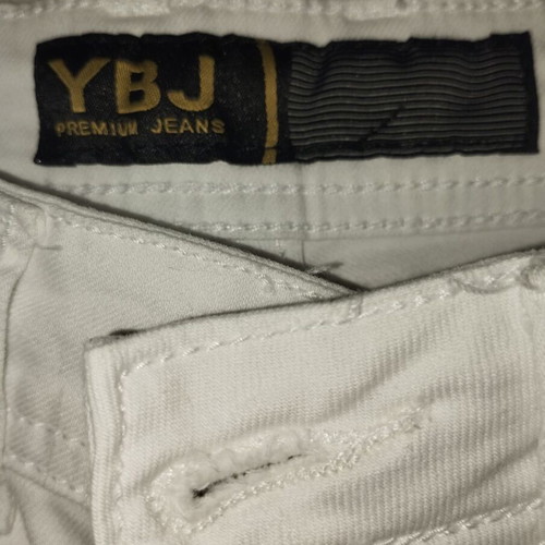 Denim white bermuda shorts new, classic fit