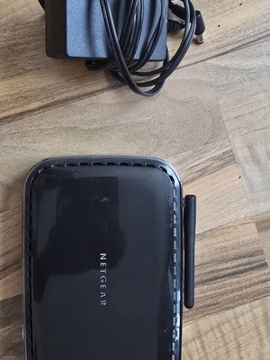 Netgear N 150 VNR 1000V2 router used