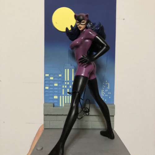 Catwoman in the Moonlight Yamato Diorama figure used 6 inches