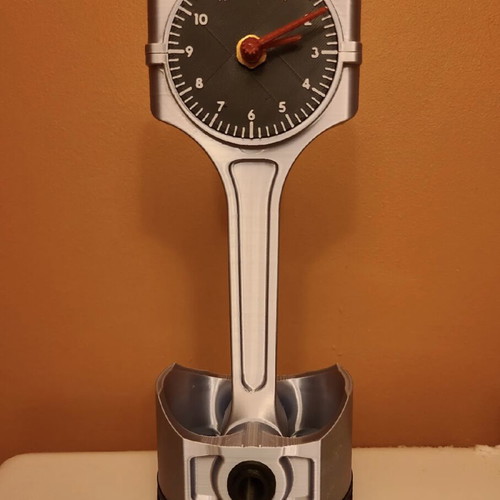 Handmade 3D Piston Clock with Industrial Design and Quartz Mechanism