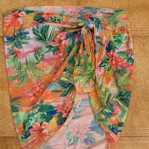 Double Face Floral Bikini Set and Pareo M new, multicolor