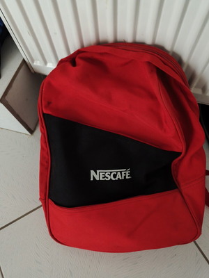 Τσάντα backpack Nescafe κόκκινη μεταχειρισμένη, σε καλή κατάσταση