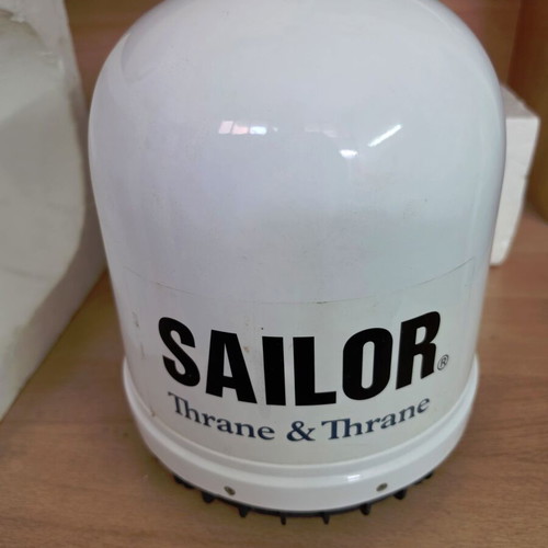 Sailor Thrane & Thrane satellite antenna P/N 403007C-7HS