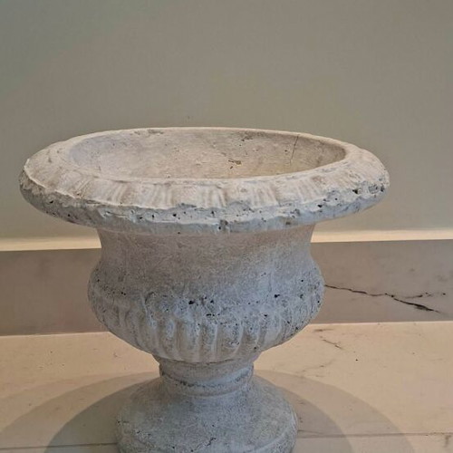 Ceramic flowerpot white like new