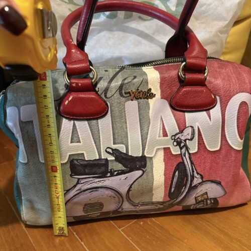 Verde handbag used with colorful Italian flag design, leather