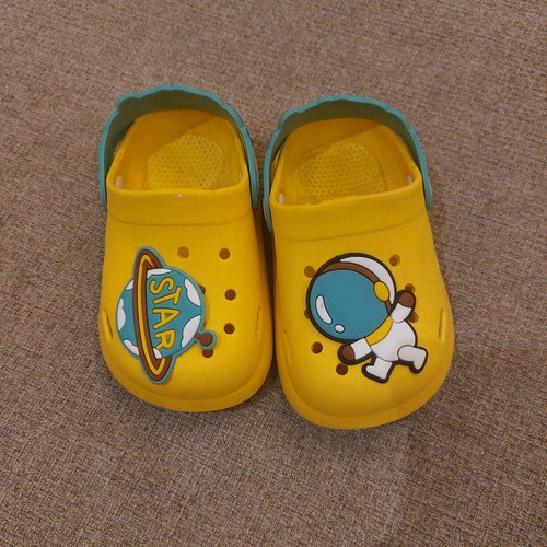 Baby slippers like new, size 20-21, 140mm