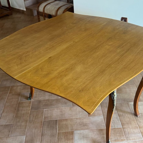 Antique walnut console table with brass and marquetry
