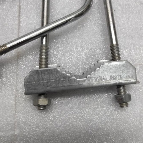 Antenna clamp 15cm pair, new