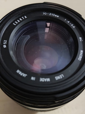 Nikon F AF Exakta Zoom Lens 70-210mm f/4-5.6