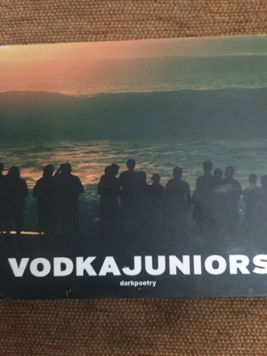 Vodka Juniors-darkpoetry double CD like new, punk