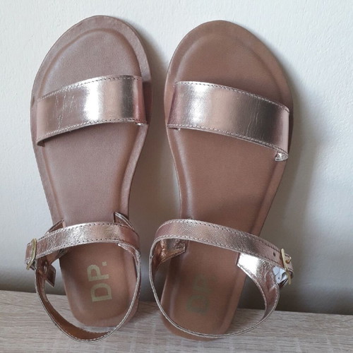 Dorothy Perkins flat sandals rose gold size 37 like new