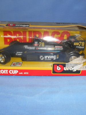 Bburago Detroit Cup 1/24 new, metal
