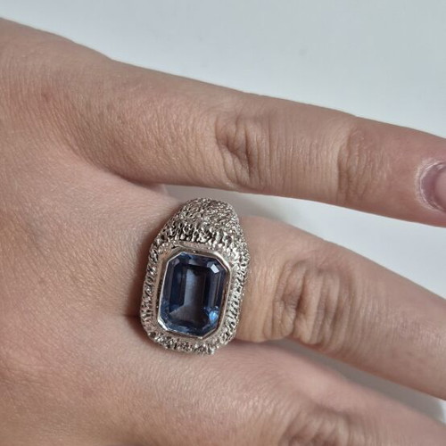 Vintage ring with emerald-cut blue topaz, sterling silver 925