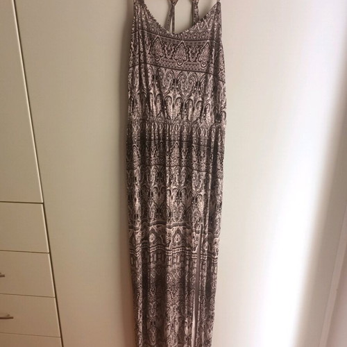 Maxi dress American Eagle like new with ethnic pattern and leg slit