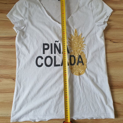 Vero Moda white T-shirt Piña Colada with sequins size S like new