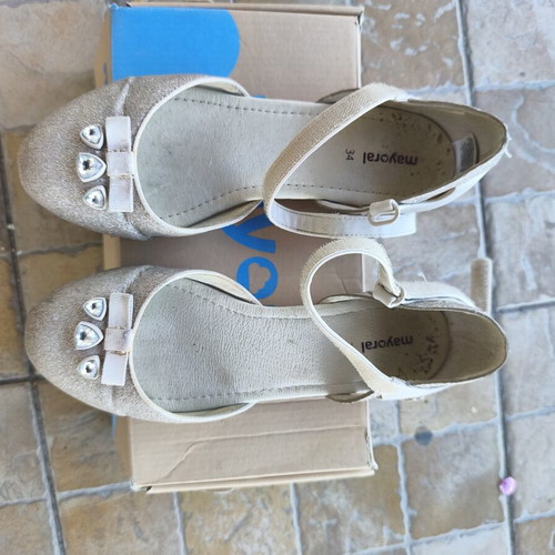 Mayoral girls' ballerina shoes like new, beige, with glitter and straps