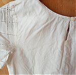  Καλοκαιρινή μπλούζα για κορίτσι 9-11 ετών σε χρώμα άσπρο ολοκαίνουργια χωρίς ταμπελάκι.