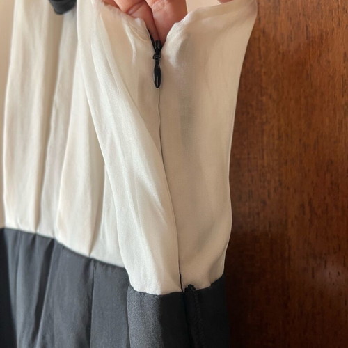 Vintage halter dress in 60s style like new, size medium