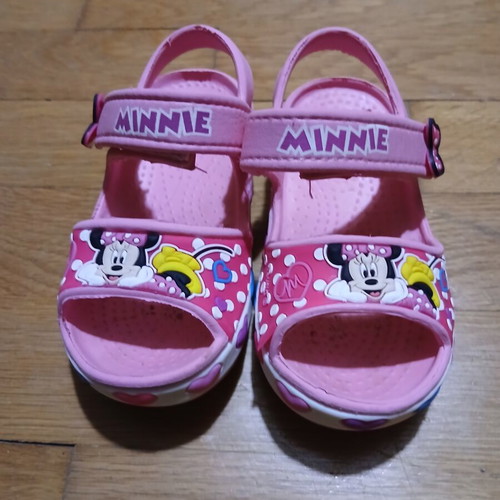 Minni Mouse sandals size 20-21