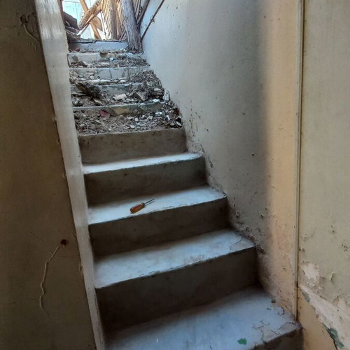 Διώροφη μονοκατοικία στην Αίγινα, 104 m² με 2 υπνοδωμάτια