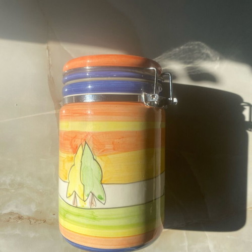 Clay kitchen jar like new with clip closure