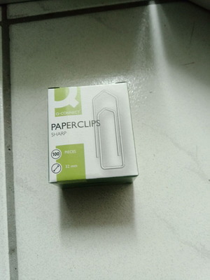 Paperclips new, pack of 20