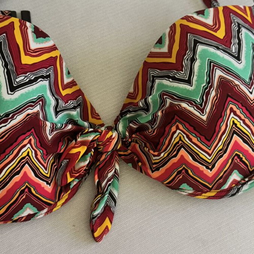S.Oliver Bikini Top used, size 44B, multicolor