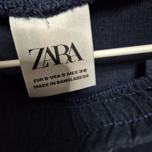 Zara cargo pants blue size S like new with side pocket for boys