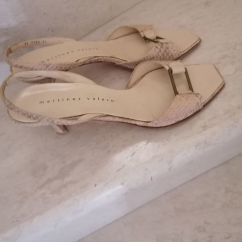 Martinez Valero sandals like new, size 40/41, beige and grey