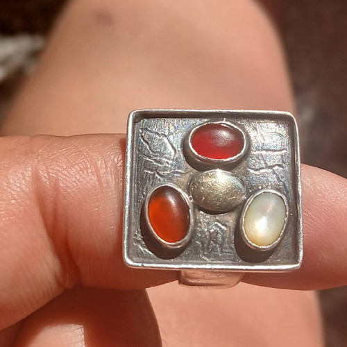 925 silver ring with 585 detail, carnelian and moonstone, 17 mm