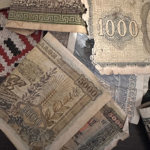 Old banknotes used from Greece