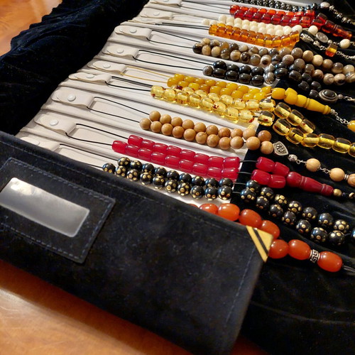 Leather jewelry presentation case like new, black