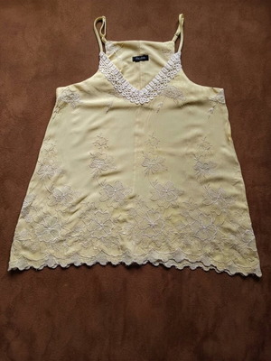 Deja vu sleeveless blouse new, white and yellow, size M