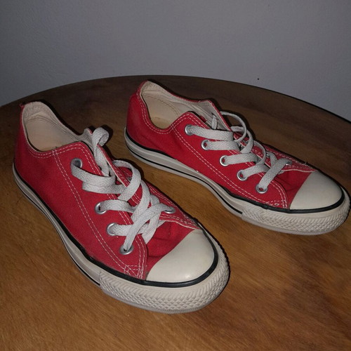 Converse All Star women's shoes size 36.5 red like new