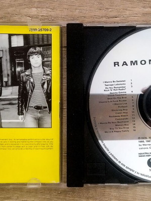 Ramonesmania CD used, punk