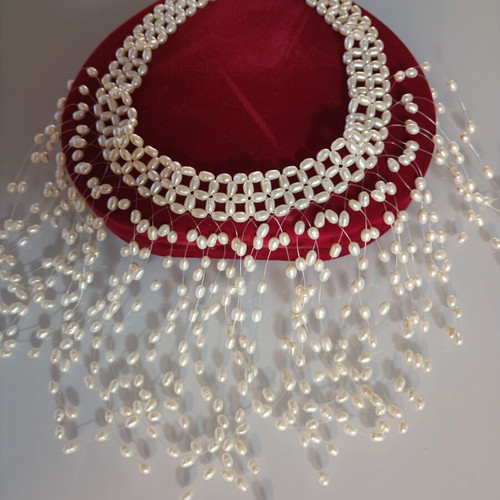 Necklace Vrochi with Freshwater Pearls, 35cm Length, 14K Clasp like new
