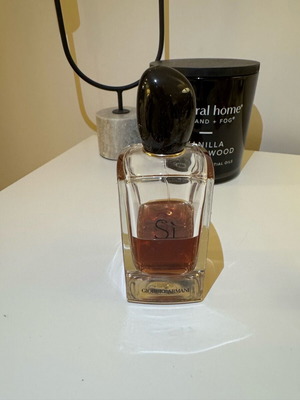 Armani Si eau de parfum used, authentic