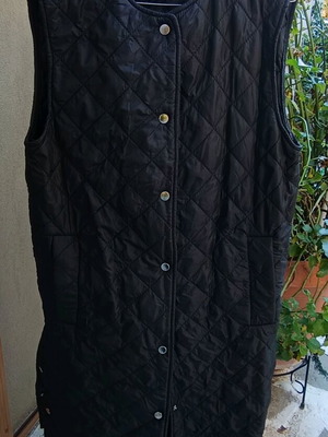Quilted sleeveless jacket new, black, size S/M