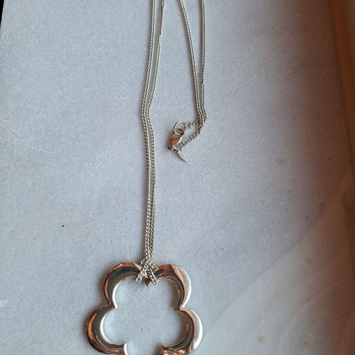 Necklace with long silver chain like new