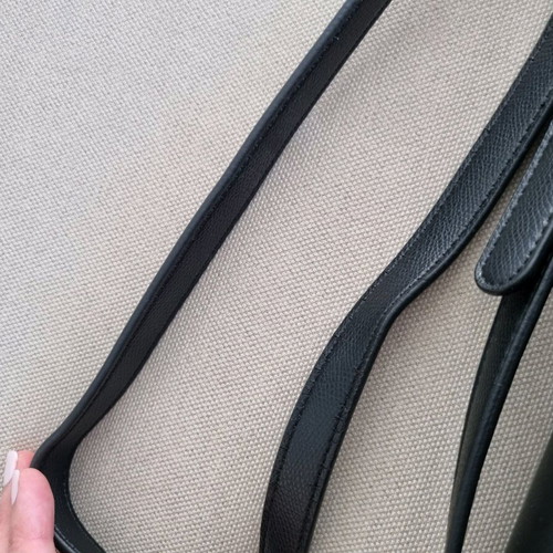 Carpisa black crossbody bag used with magnetic clasp