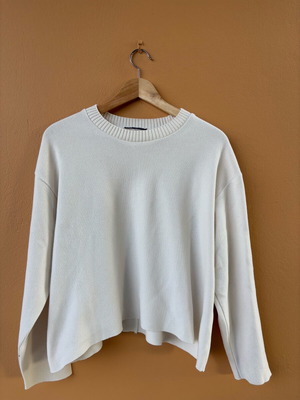 Zara beige pullover like new, size M