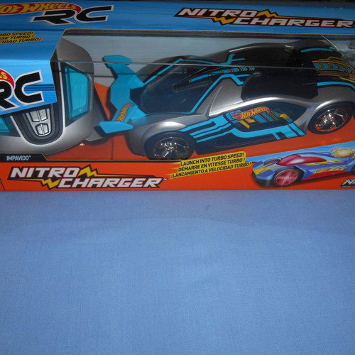 Hot Wheels RC Nitro Charger remote control new