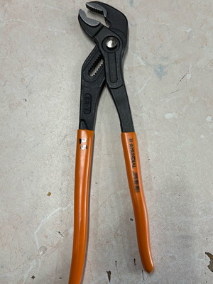 Gas Pliers with Insulation and Button Mundial new