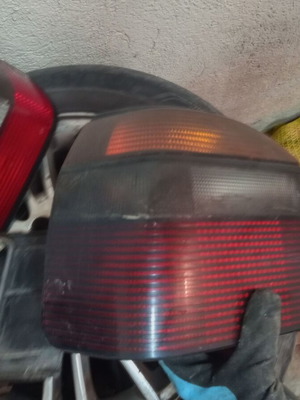 Left tail light for VW Golf 3 used, 1H6945257