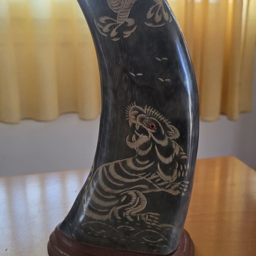 Wooden decorative horns with dragons set of 2 used