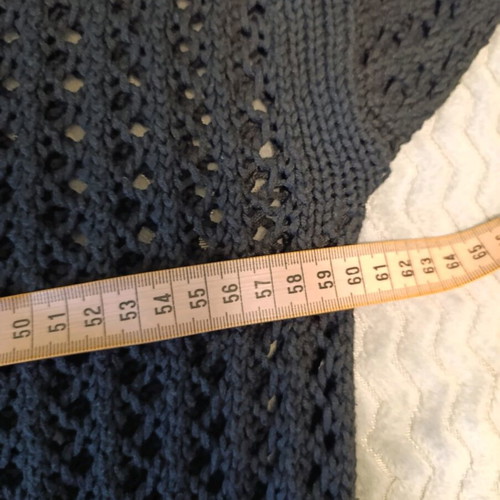 Amisu knitted mesh sweater like new, size Large-XLarge, black