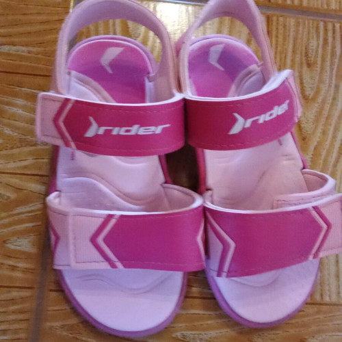 Rider pink sandals used, size 27-28